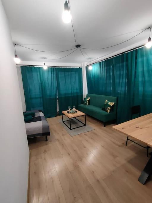 Apartament Szmaragdowy Centrum Apartment Varşovia Exterior foto